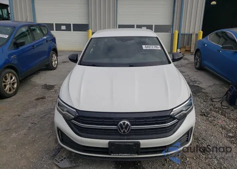 2023 Volkswagen Jetta Sport z USA, uszkodzony, nr VIN 3VWAM7BU8PM026982